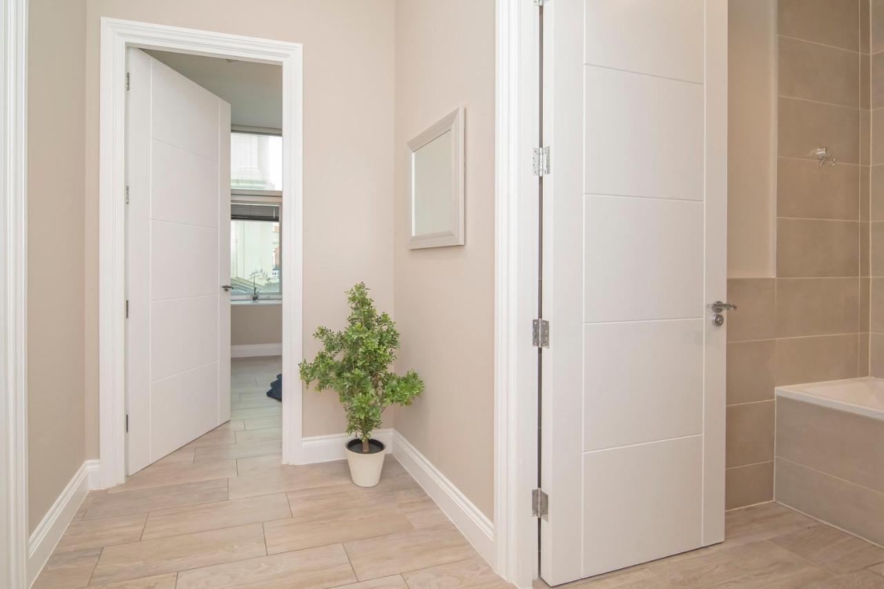 Flash Sales Offer - Any Week Day No Minimum Night Restrictions Brighton City Centre Seafront 1 Bedroom Flat Bn1Gre08 Extérieur photo