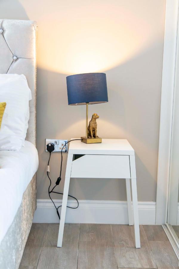 Flash Sales Offer - Any Week Day No Minimum Night Restrictions Brighton City Centre Seafront 1 Bedroom Flat Bn1Gre08 Extérieur photo